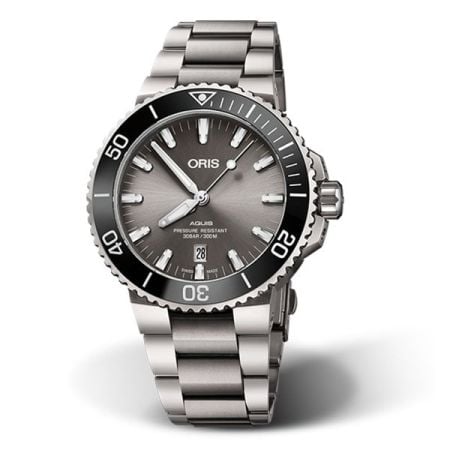 Oris Aquis Titanium Date 43.5mm